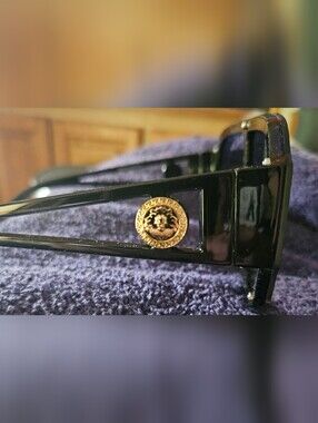Versace Vintage Biggie Sunglasses?? Please Read